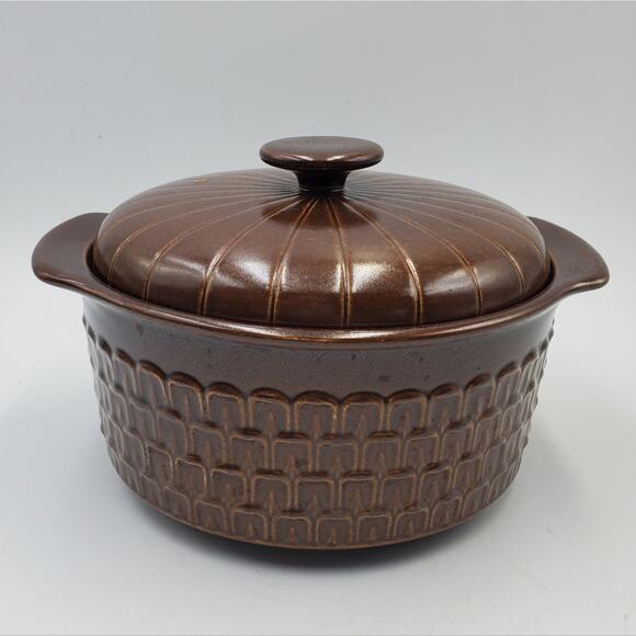 Wedgewood Vintage 60s Pennine Casserole with Lid Oven to Tabletop‎ Stoneware 8" - Picture 1 of 7